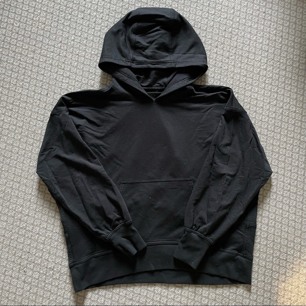 Lululemon black speckled hoodie